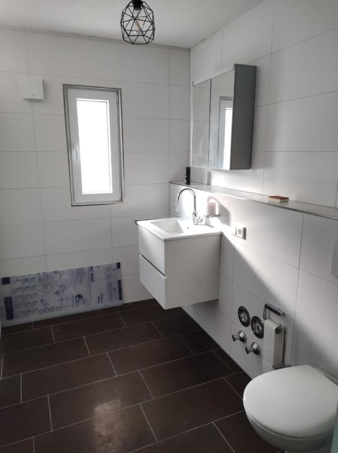 Ferienwohnung Lange ブリーロン エクステリア 写真